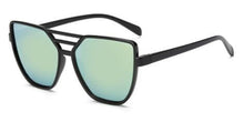 Load image into Gallery viewer, Oeil de Chat Women Sunglasses