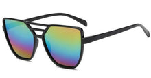 Load image into Gallery viewer, Oeil de Chat Women Sunglasses